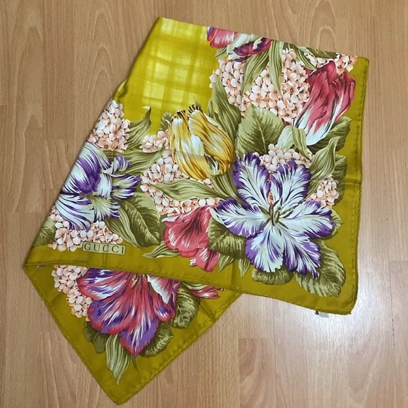 Gucci Scarf - Picture 3 of 6